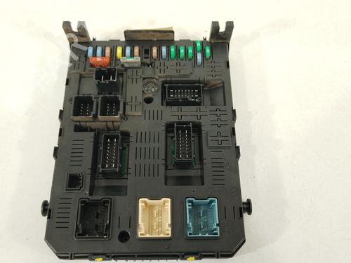 Used Fuse box Fuse box PEUGEOT 5008 (0U_, 0E_) 2.0 HDi 150 / BlueHDi 150 (150 hp) 32508061 32508061