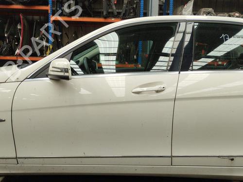 Used Left front door Left front door MERCEDES-BENZ C-CLASS (W204) C 220 CDI (204.002) (170 hp) 40079769 40079769