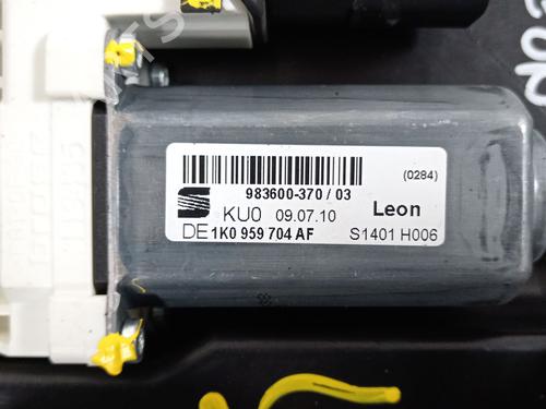 Rear right window mechanism SEAT LEON (1P1) 1.6 TDI | BP30745434C25