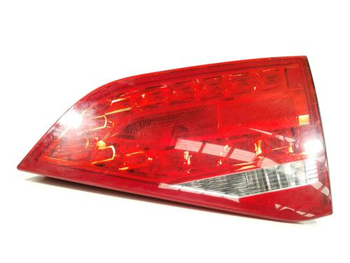 right-tailgate-light-audi-a4-b8-8k2-2007-2008-2009-2010-2011-2012-2013-2014-2015-2016-2017-27571402 main image