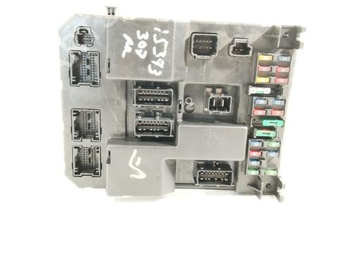 Used Fuse box PEUGEOT 307 (3A/C) 2.0 HDi 110 (107 hp) 30200994