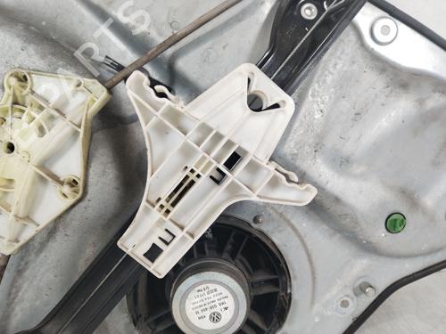 Rear left window mechanism VW GOLF V Variant (1K5) 1.9 TDI | BP30485634C24