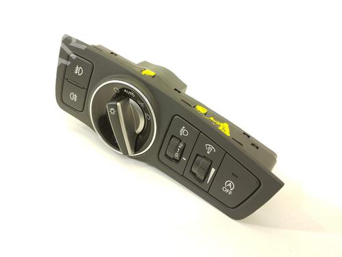 headlight-switch-hyundai-i40-i-vf-17-crdi-933003z200-39r1001000-1305240069-2012-2013-2014-2015-2016-2017-2018-2019-11033918 main image
