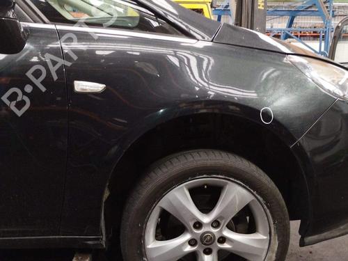 Used Right front fenders Right front fenders OPEL ZAFIRA TOURER C (P12) 1.6 CDTI (75) (136 hp) 39980926 39980926