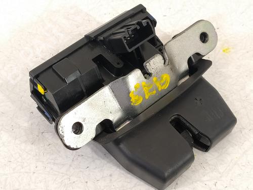 Tailgate lock FORD FIESTA VI (CB1, CCN)  | BP6952439C101 