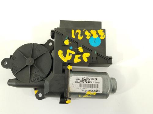 Used Left front window motor VW POLO (9N_, 9A_) 1.4 TDI (75 hp) 27806166