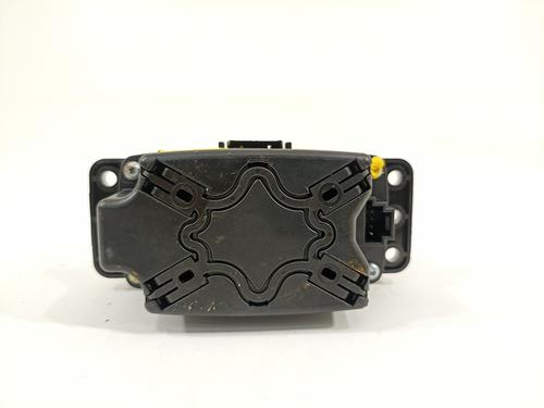 Switch MERCEDES-BENZ A-CLASS (W176) A 45 AMG 4-matic (176.052) | BP18309539I30 