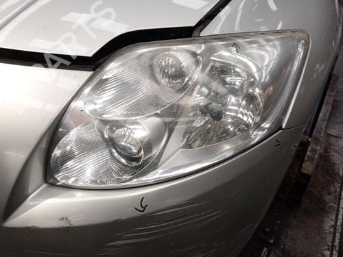 Venstre forlygte TOYOTA AURIS (_E15_) [2006-2013]  32349420