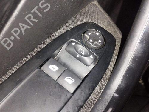 Used Left front window switch Left front window switch 35951919 35951919