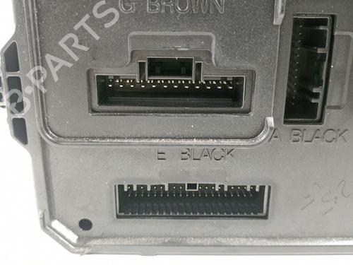Fuse box RENAULT MEGANE III Hatchback (BZ0/1_, B3_)  | BP16804068E1 