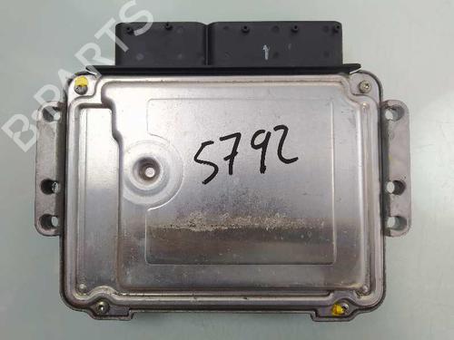 Engine control unit (ECU) KIA SPORTAGE III (SL)  | BP6466384M57 