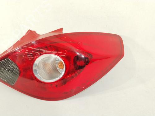 Used Right taillight Right taillight 38235302 38235302