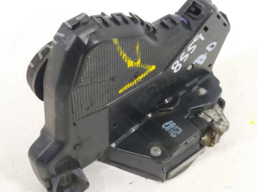 Used Front right lock TOYOTA COROLLA Verso (ZER_, ZZE12_, R1_) [2004-2009]  9749968