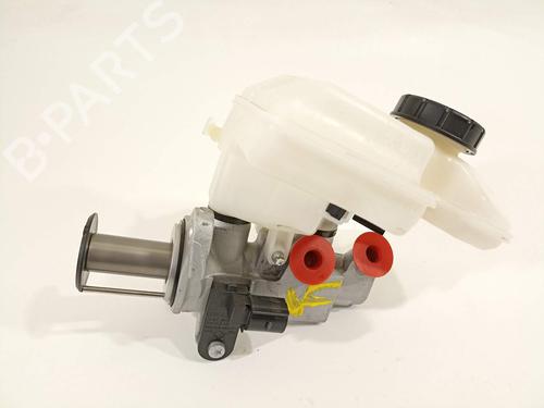 Used Brake master cylinder Brake master cylinder 19635188 19635188