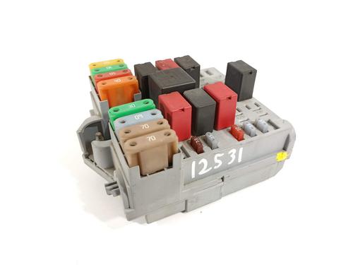 Used Fuse box Fuse box 19134691 19134691