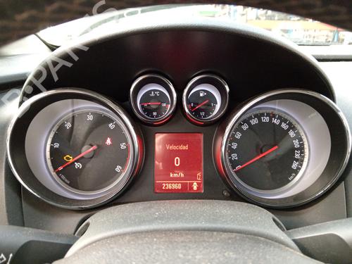 Used Instrument cluster OPEL ASTRA J (P10) [2009-2016]  17530704