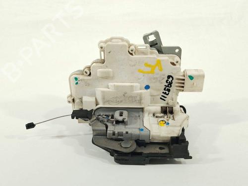 front-right-lock-seat-leon-1p1-2005-2006-2007-2008-2009-2010-2011-2012-2013-29132485 main image