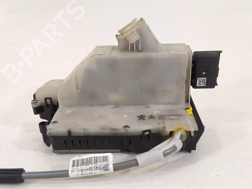 Used Rear right lock Rear right lock 9131428 9131428