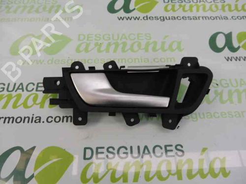 Used Front left interior door handle Front left interior door handle 3214588 3214588