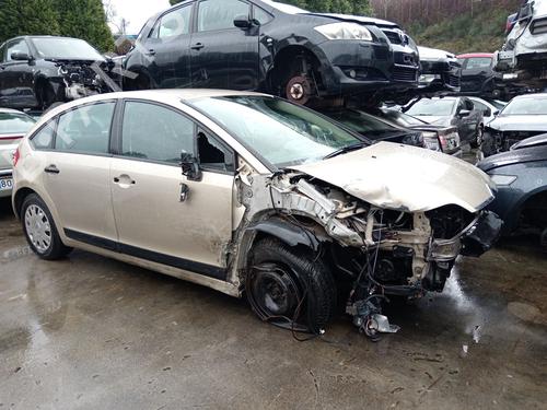 Fuse box CITROËN C4 I (LC_) 1.6 HDi | BP32319049E1 