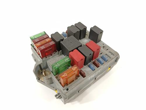 Used Fuse box ALFA ROMEO 147 (937_) 1.6 16V T.SPARK ECO (937.AXA1A, 937.BXA1A) (105 hp) 16553548