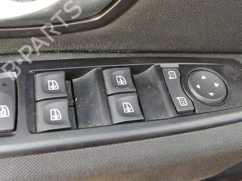 left-front-window-switch-renault-megane-iii-hatchback-bz01_-b3_-2008-30273401 main image