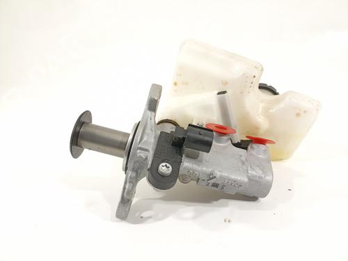 Brake master cylinder SEAT ARONA (KJ7, KJP) 1.0 TSI | BP15887739M77 