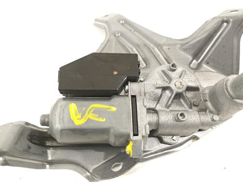 Rear wiper motor TOYOTA YARIS (_P13_) 1.5 Hybrid (NHP130_, NHP130) | BP15895726M102 