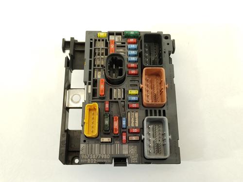 Sikringsdose PEUGEOT 5008 (0U_, 0E_) 1.6 HDi (112 hp) 28511507