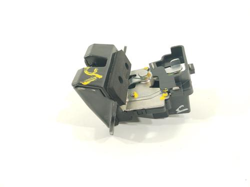 Tailgate lock KIA SPORTAGE III (SL)  | BP18642868C101