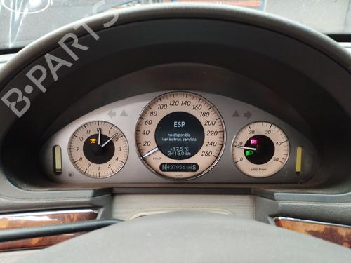 Cuadro instrumentos MERCEDES-BENZ E-CLASS (W211) E 270 CDI (211.016) (177 hp) 31356677