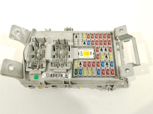 Used Fuse box Fuse box 16808587 16808587