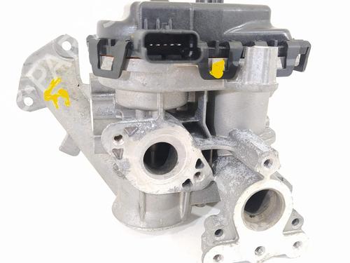 egr-citroen-c4-cactus-9807369980-v29041167-2014-9675430 main image