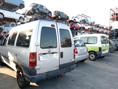 Used Parts FIAT SCUDO Bus (220_)  2.0 JTD  4921750