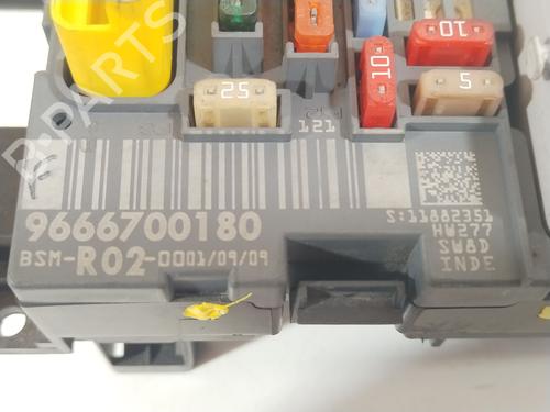 Fuse box CITROËN C5 III (RD_) 2.0 HDi (RDRHD8, RDRHDJ, RDRHR8, RDRHRJ) | BP34439243E1 - Image 6