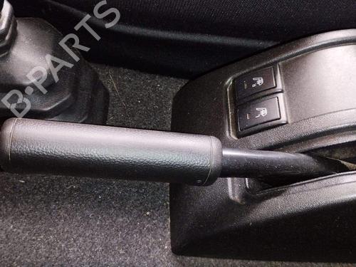 hand-brake-suzuki-jimny-closed-off-road-vehicle-a6g-2018-34448195 main image