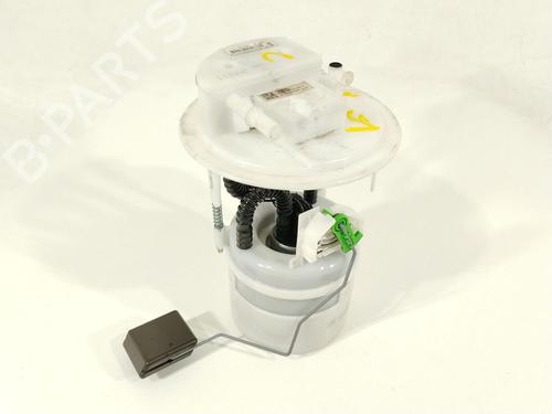 Pompe à carburant OPEL CORSA F (P2JO) 1.2 (68) (101 hp) 31882139