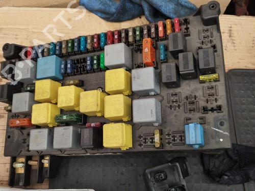 fuse-box-mercedes-benz-m-class-w164-2005-2006-2007-2008-2009-2010-2011-2012-40198976 main image
