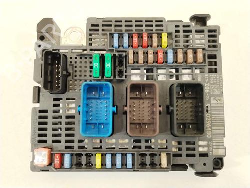 Used Fuse box Fuse box CITROËN DS4 (NX_) 2.0 BlueHDi 180 (180 hp) 40100765 40100765