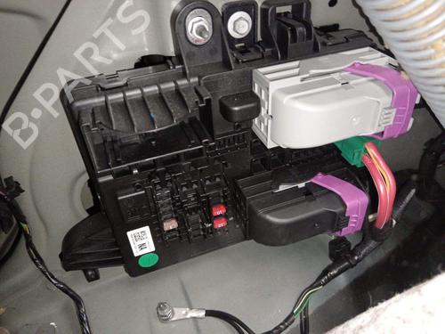 Used Fuse box Fuse box 36391463 36391463