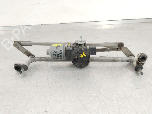 Used Front wiper motor Front wiper motor SEAT IBIZA IV SC (6J1, 6P5) 1.6 TDI (90 hp) 37173045 37173045