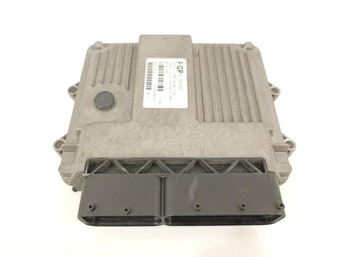 Used Engine control unit (ECU) Engine control unit (ECU) 17744220 17744220