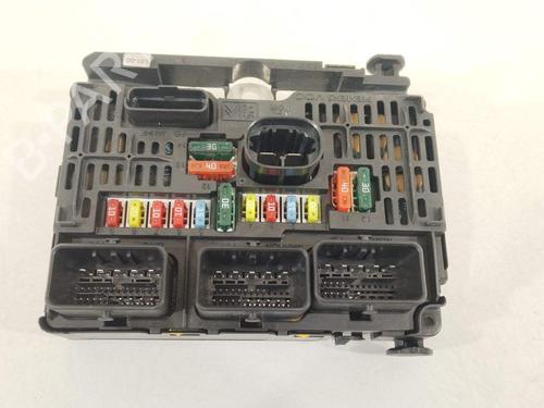 Used Fuse box Fuse box 39207756 39207756