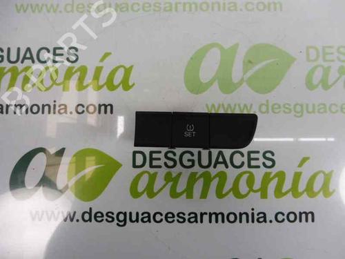 Used Switch AUDI A1 (8X1, 8XK) [2010-2019]  1848018