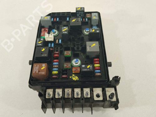fuse-box-opel-astra-k-b16-2015-2016-2017-2018-2019-2020-2021-2022-34448244 main image