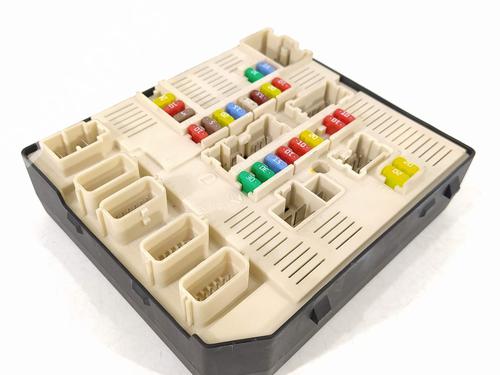 fuse-box-renault-megane-iii-hatchback-bz01_-b3_-284b68372r-519339501-9636185624-2008-10327155 main image