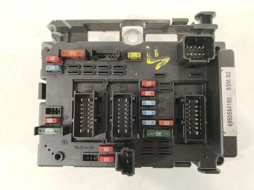 Used Fuse box Fuse box PEUGEOT 206 Hatchback (2A/C) 1.4 HDi eco 70 (68 hp) 32388348 32388348
