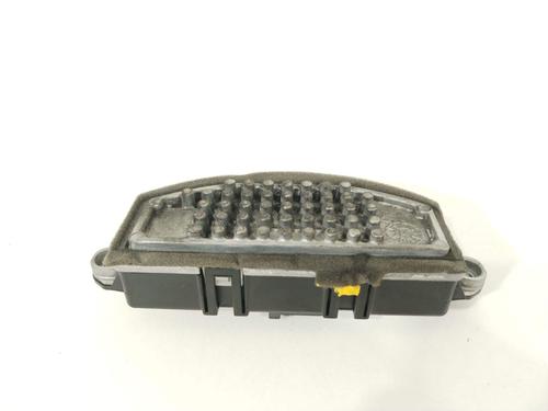 BP26661061M108 main image