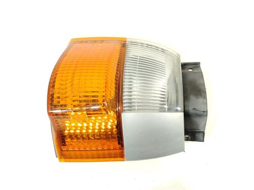 Blinklys fortil højre NISSAN CABSTAR E (TL_, VL_) 75.28 (TL0) (75 hp) 31852631