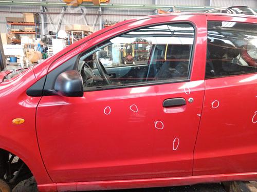 Used Left front door Left front door SUZUKI ALTO VII (GF, HA25_, HA35_) 1.0 (AMF310, GFC31S) (68 hp) 36230915 36230915